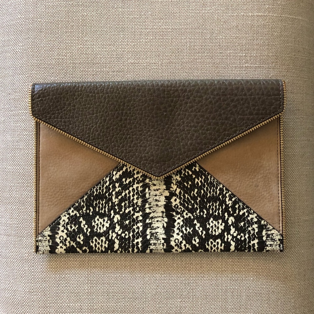 Rebecca minkoff clutch! Never used